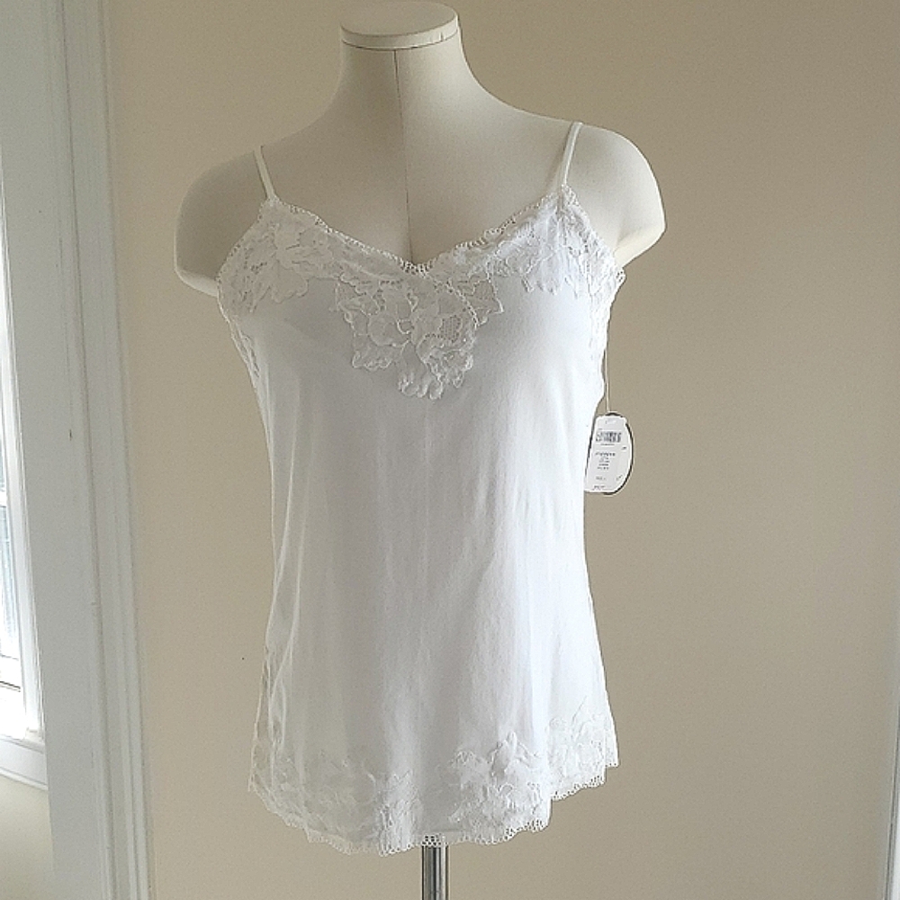 Elegant Soma White Lace Trim Cami Top with Shelf Bra
